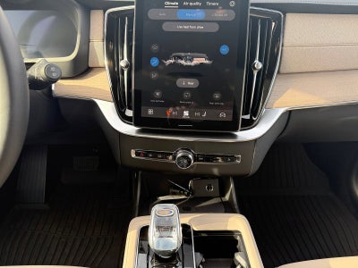 2026 Volvo XC90 B6 Plus 7-Seater