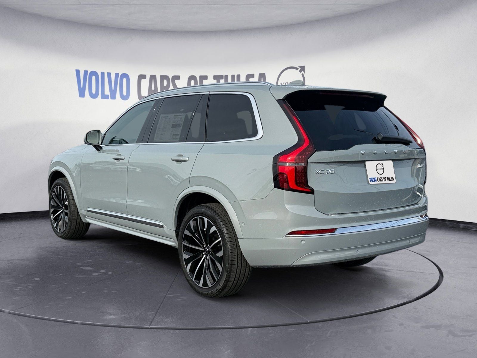 2026 Volvo XC90 B6 Plus 7-Seater