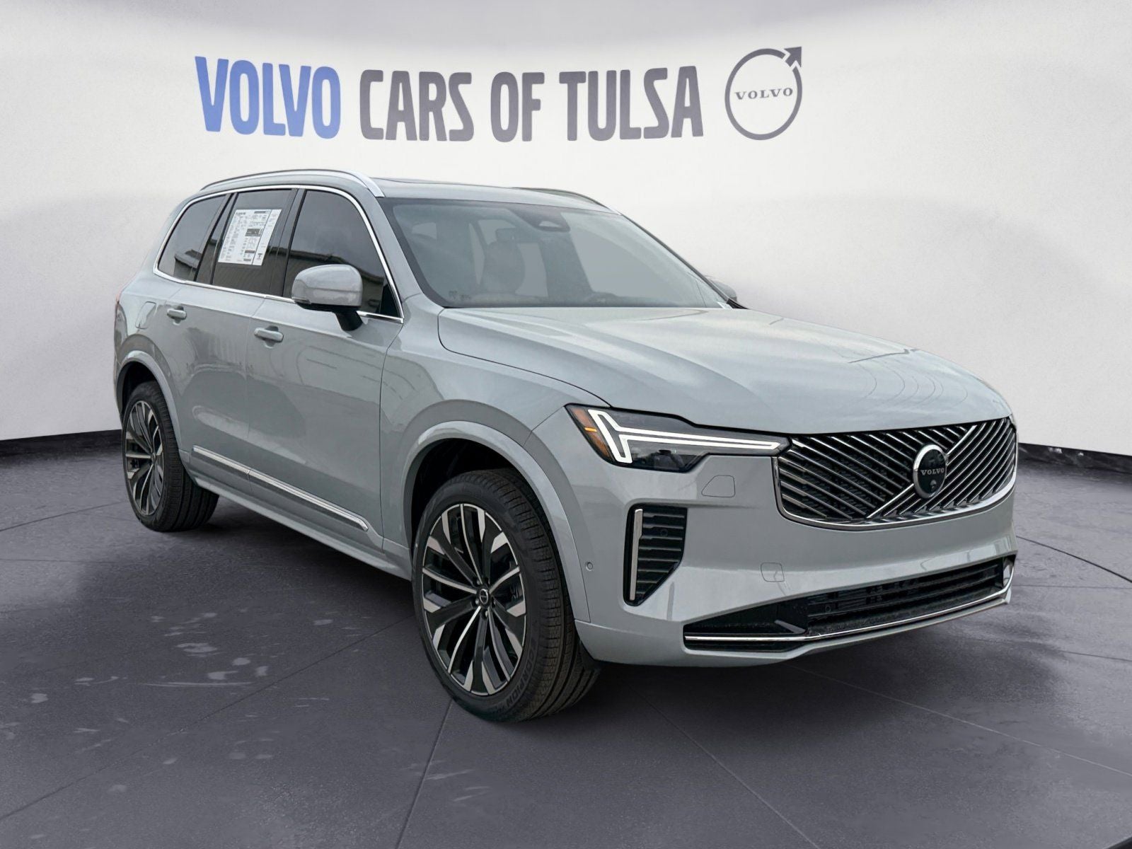 2026 Volvo XC90 B6 Plus 7-Seater