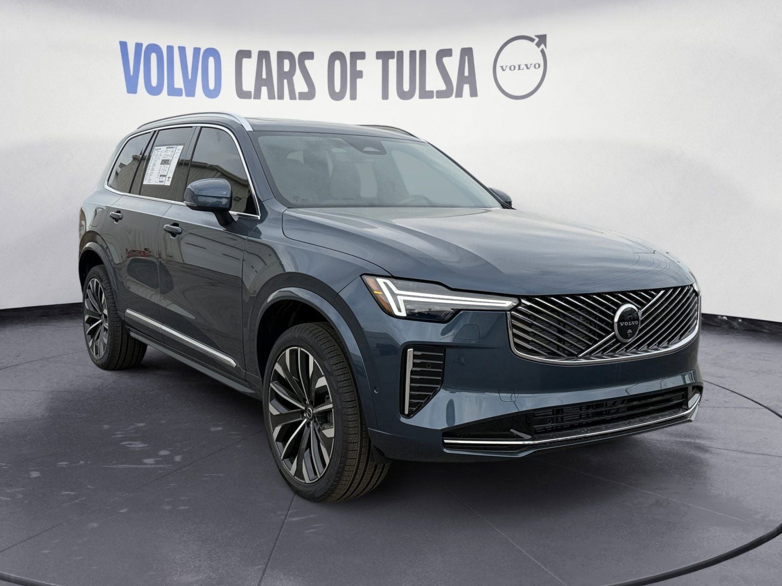 2026 Volvo XC90 B6 Plus 7-Seater