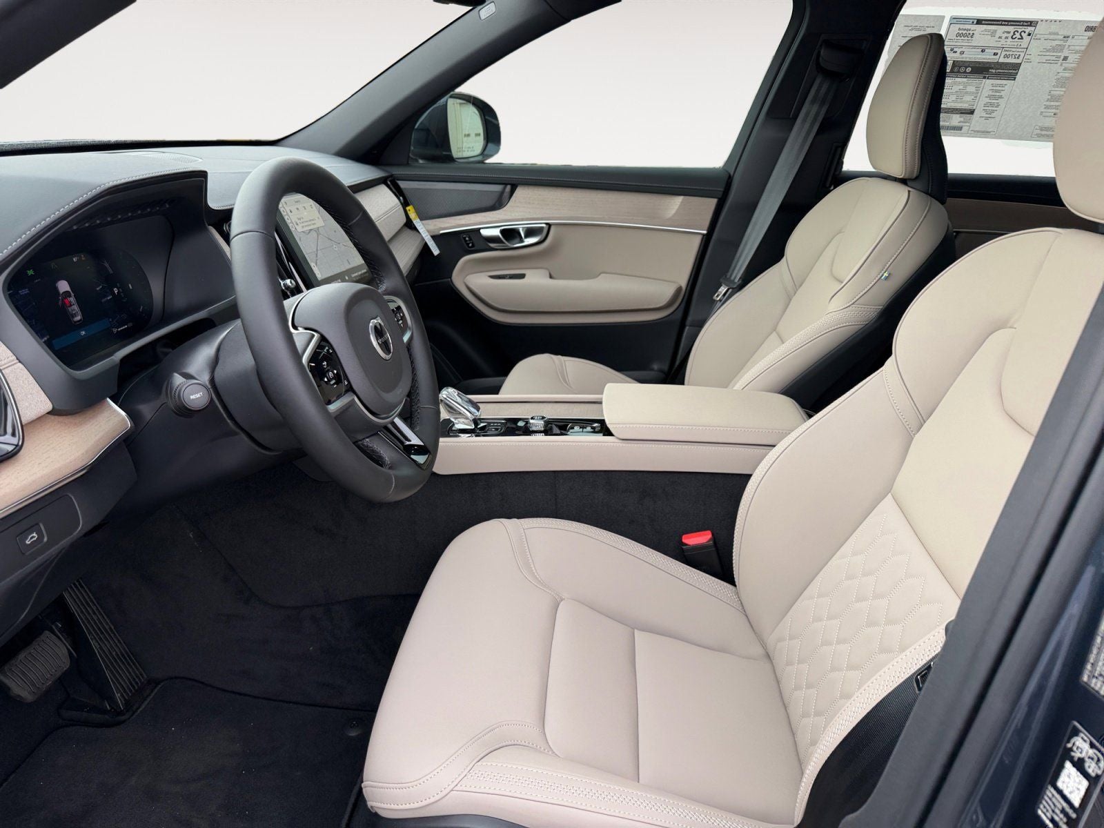 2026 Volvo XC90 B6 Plus 7-Seater