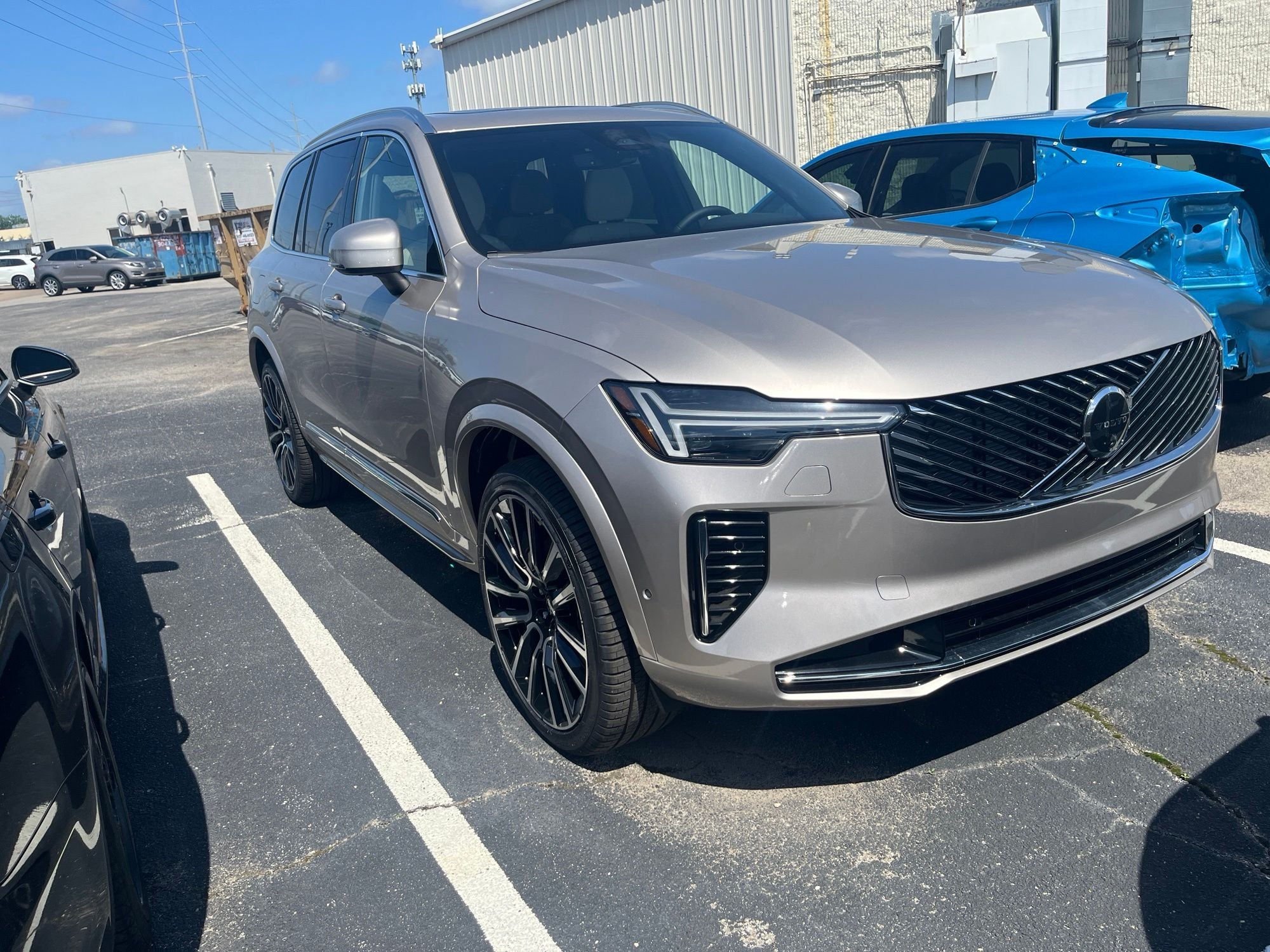 2026 Volvo XC90 B6 Plus 7-Seater
