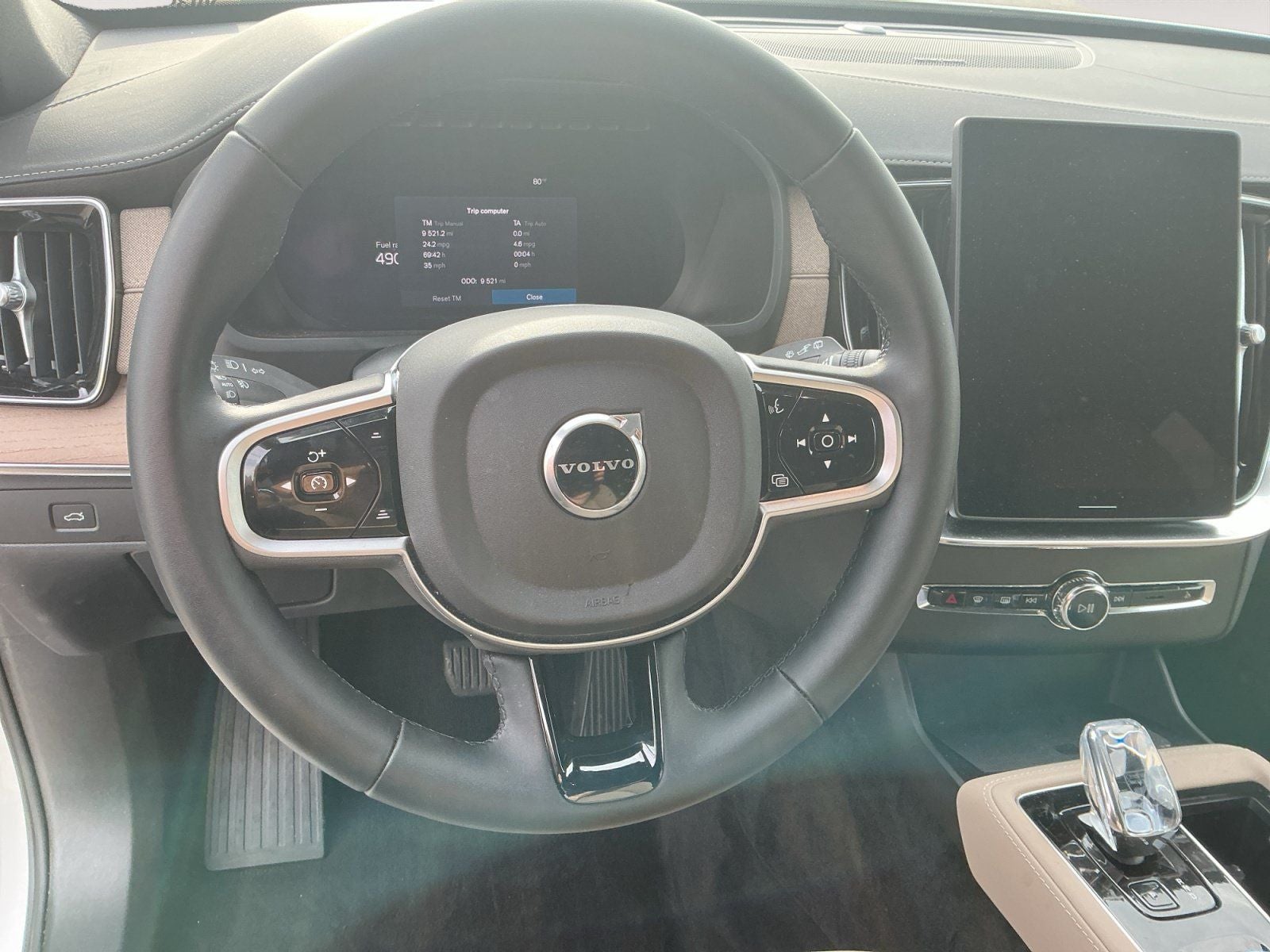 2026 Volvo XC90 B6 Plus 7-Seater