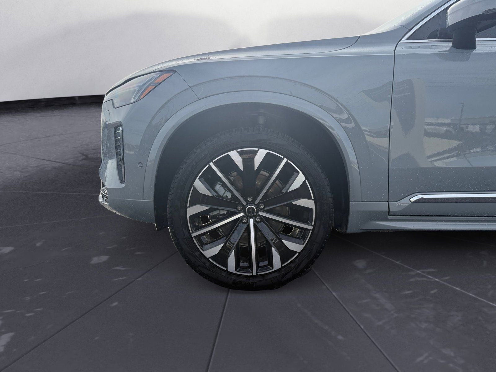 2026 Volvo XC90 B6 Ultra