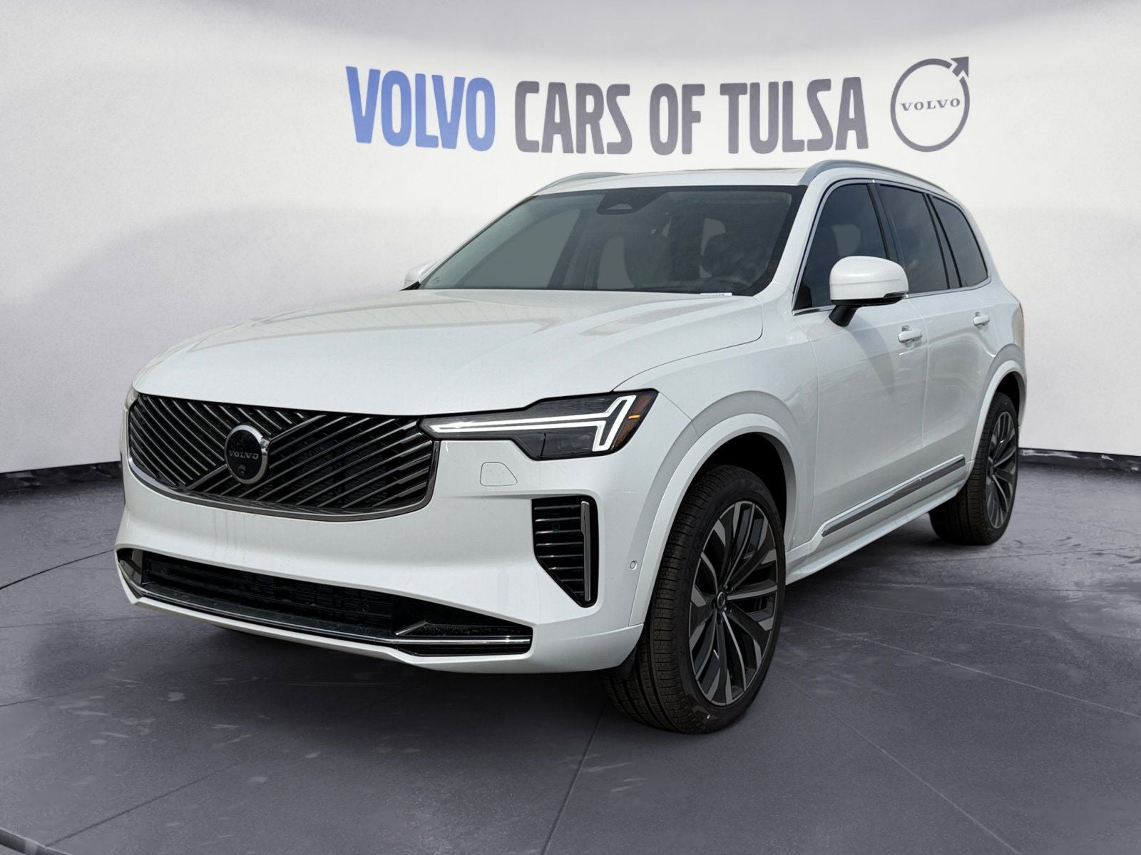 2026 Volvo XC90 B6 Ultra