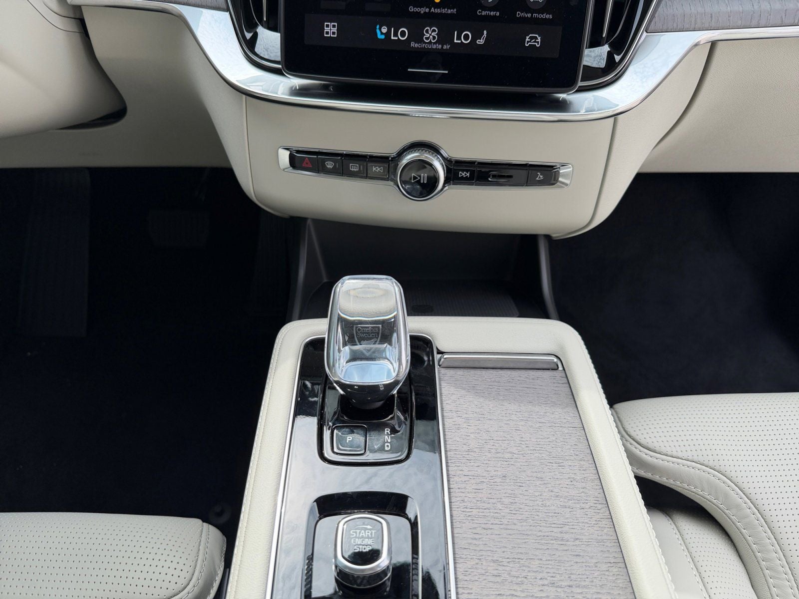 2026 Volvo XC90 B6 Ultra