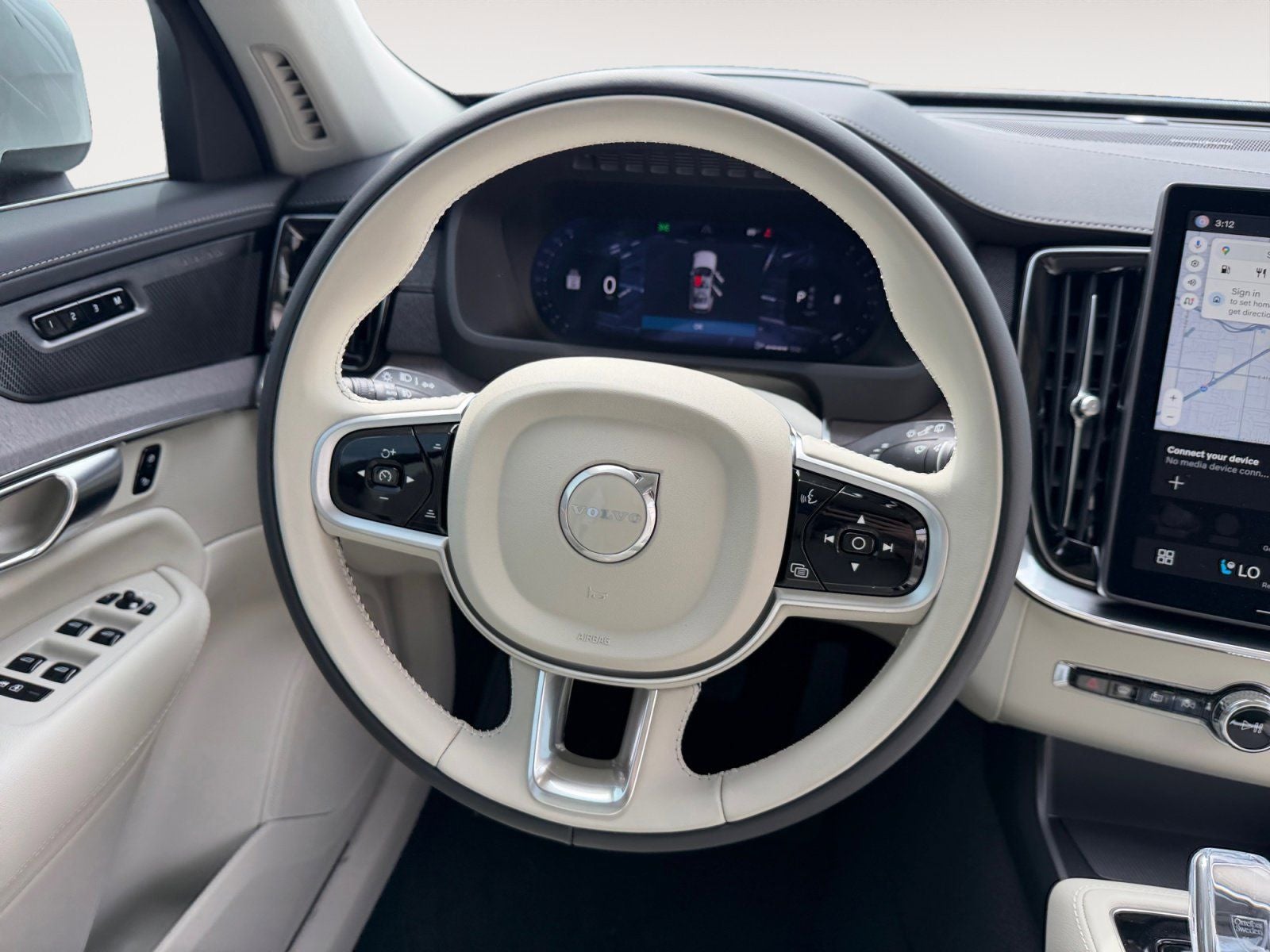 2026 Volvo XC90 B6 Ultra
