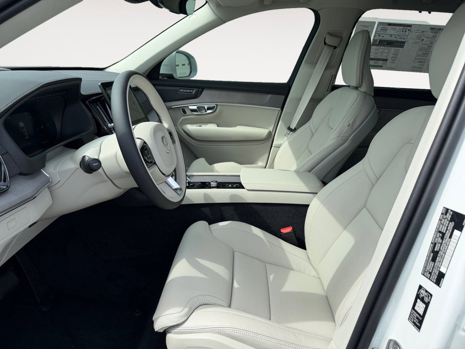 2026 Volvo XC90 B6 Ultra