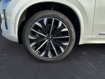 2026 Volvo XC90 B6 Ultra