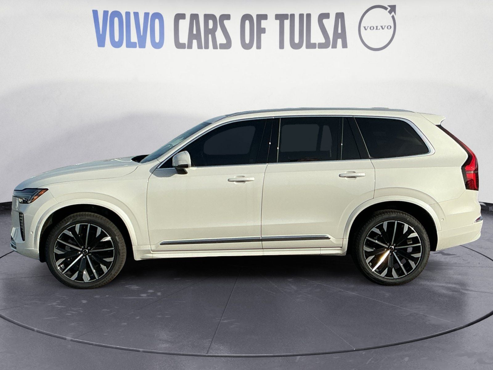 2026 Volvo XC90 B6 Ultra