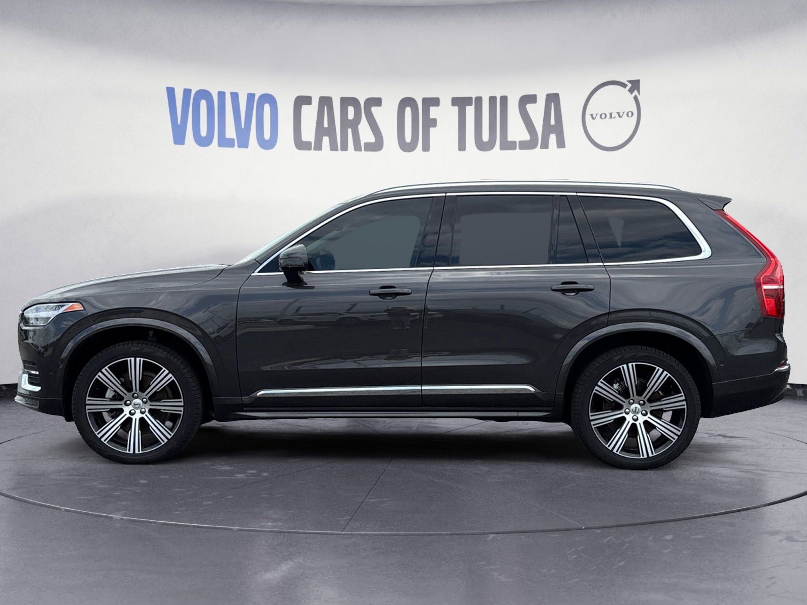 2025 Volvo XC90 B6 Ultra
