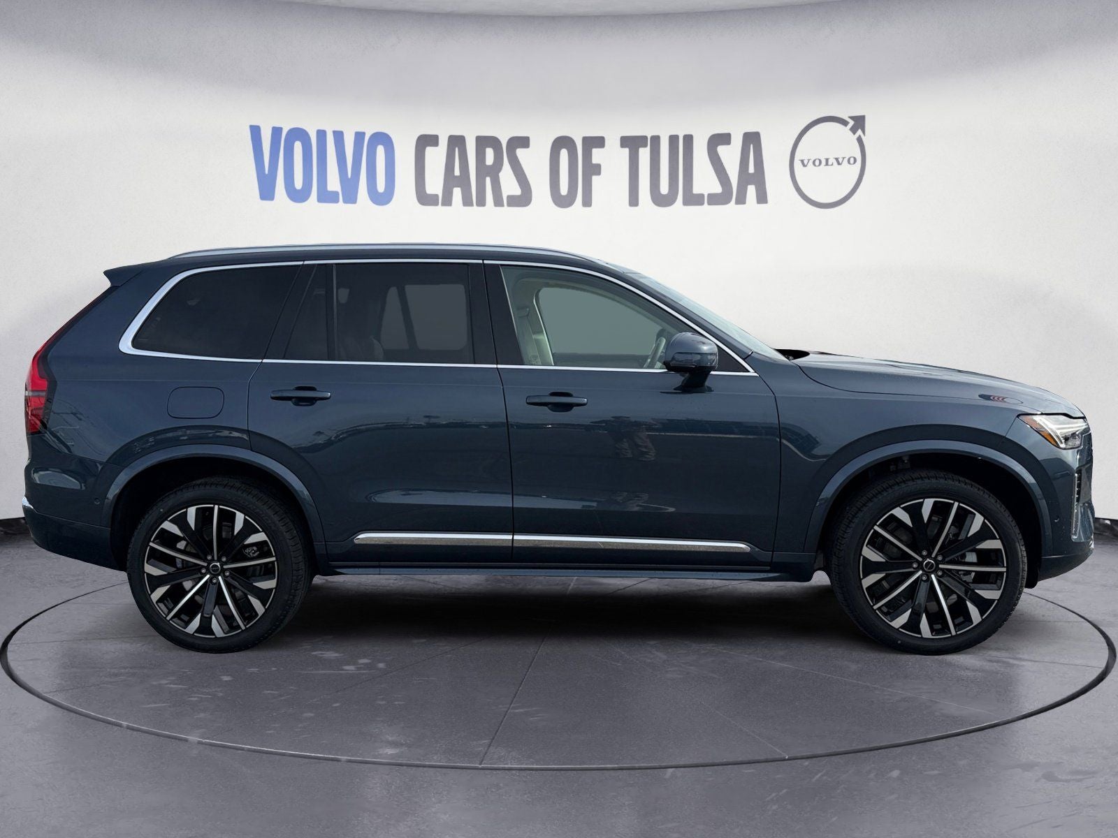 2026 Volvo XC90 B6 Ultra