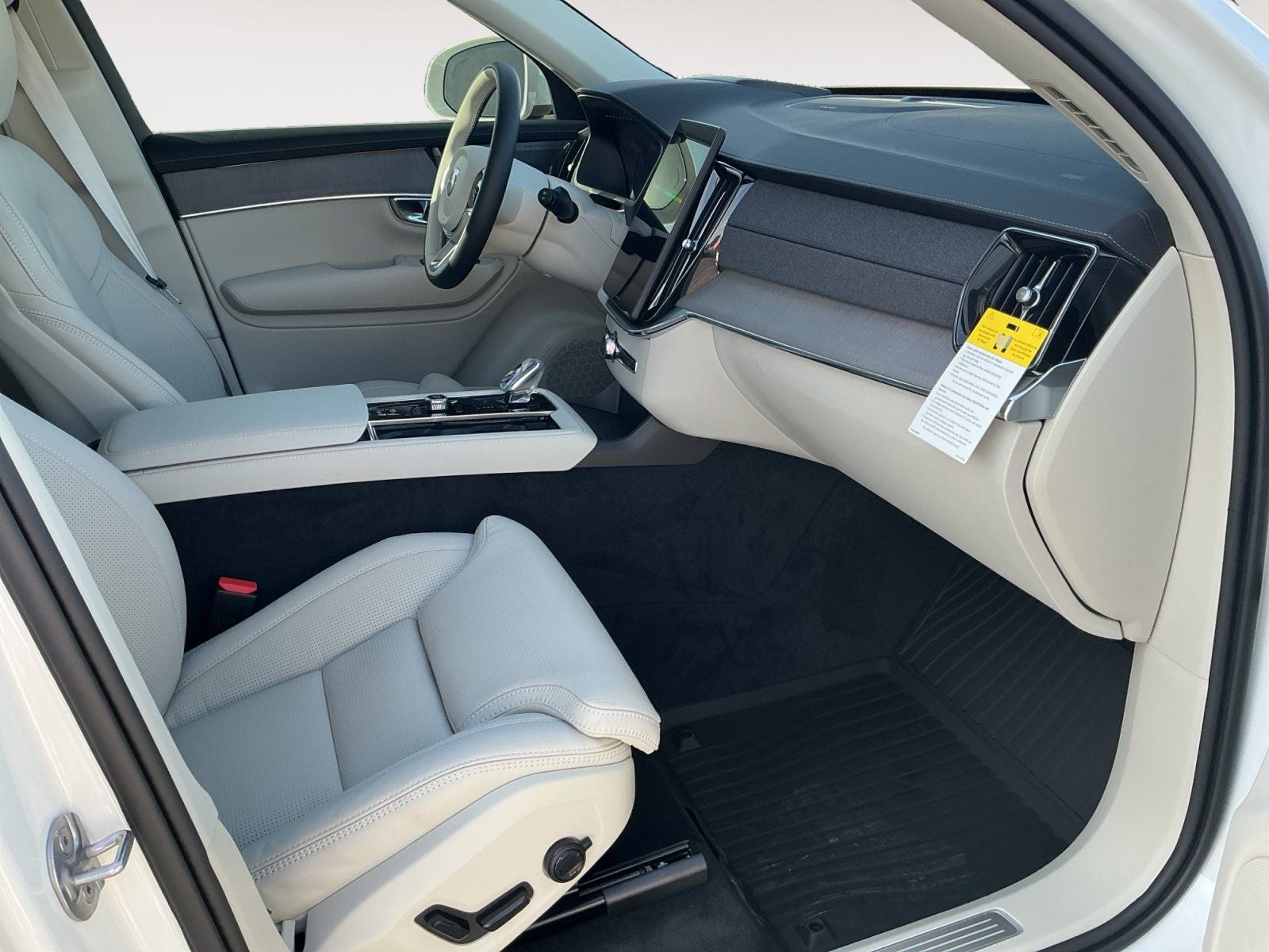 2026 Volvo XC90 B6 Ultra