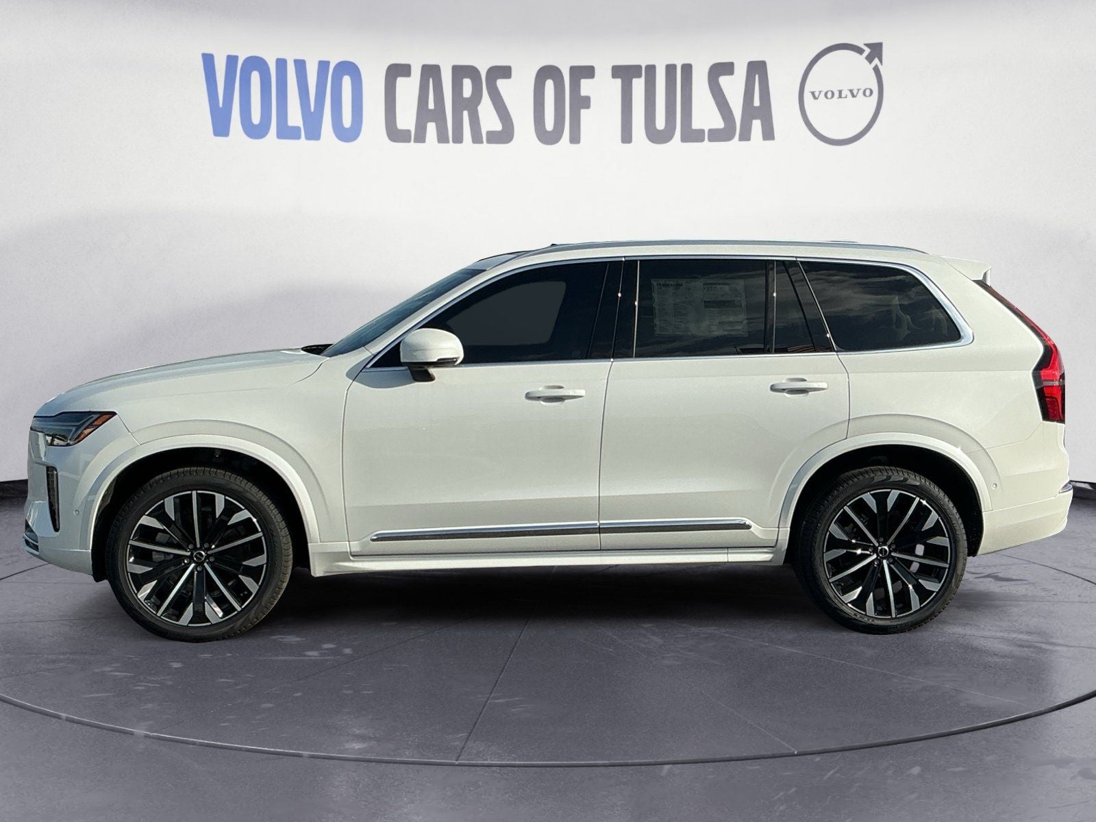 2026 Volvo XC90 B6 Ultra
