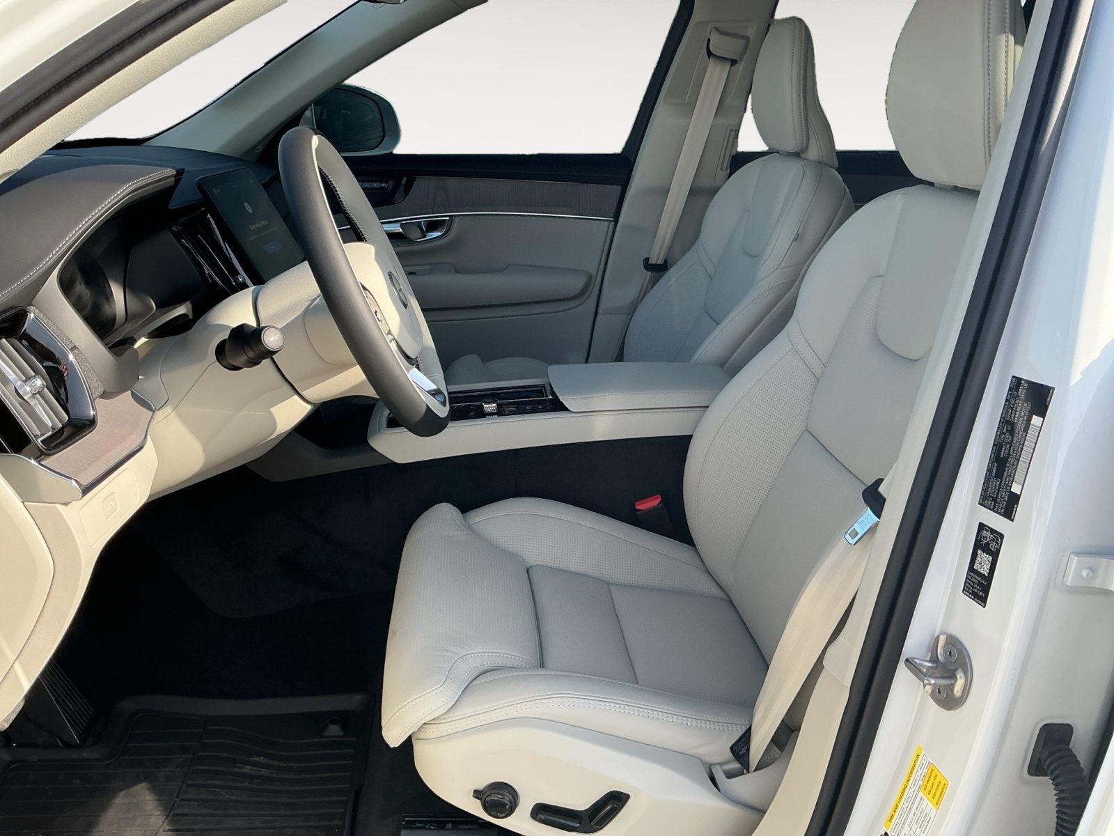 2026 Volvo XC90 B6 Ultra
