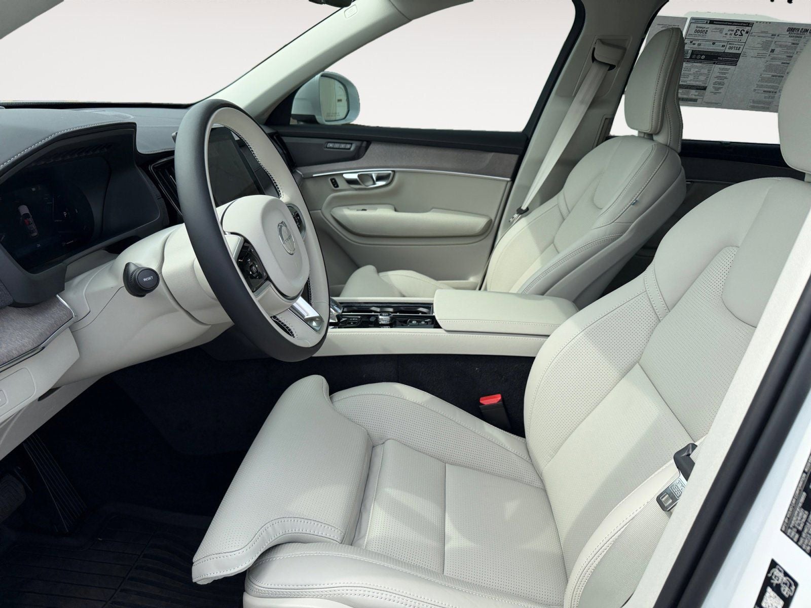 2026 Volvo XC90 B6 Ultra