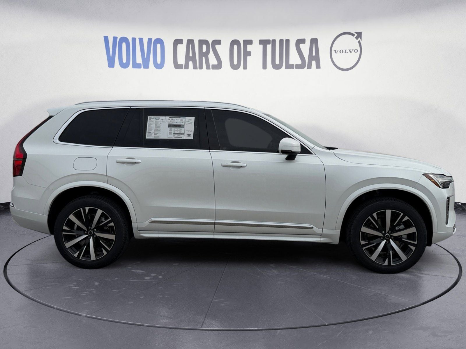 2026 Volvo XC90 B6 Core