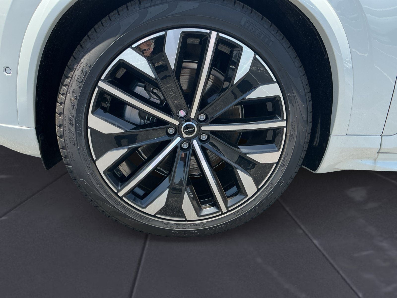 2026 Volvo XC90 B6 Ultra