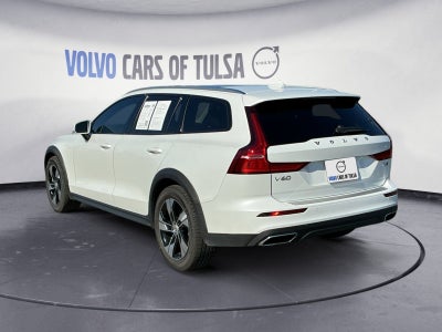 2020 Volvo V60 Cross Country T5