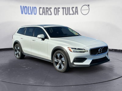 2020 Volvo V60 Cross Country T5