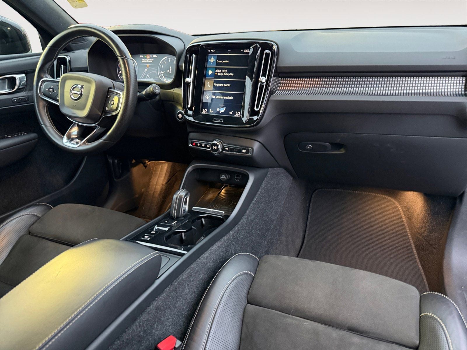 2019 Volvo XC40 R-Design