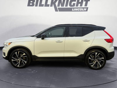 2019 Volvo XC40 R-Design