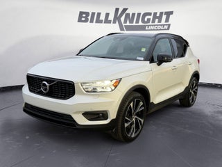 2019 Volvo XC40 R-Design