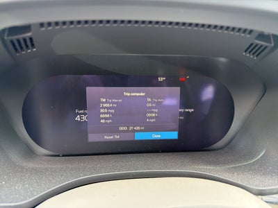 2024 Volvo XC60 Recharge Plug-In Hybrid T8 Plus Dark Theme