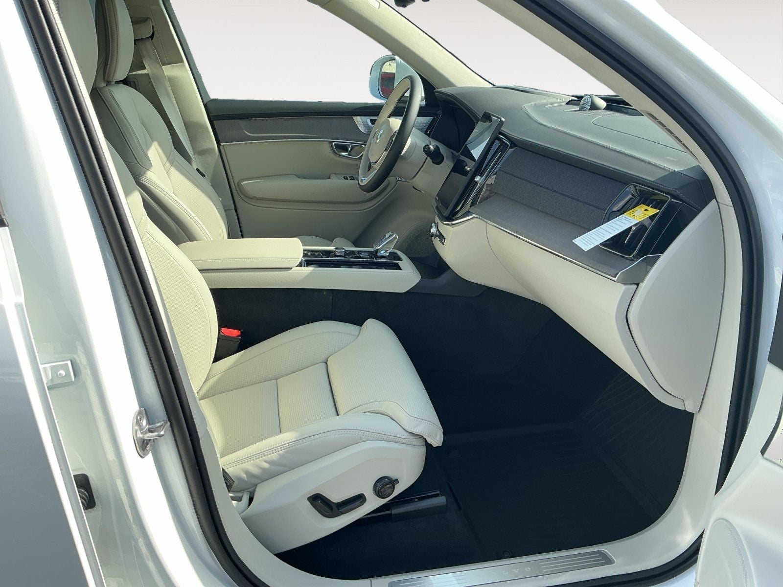 2026 Volvo XC90 Plug-In Hybrid T8 Ultra 6 Passenger