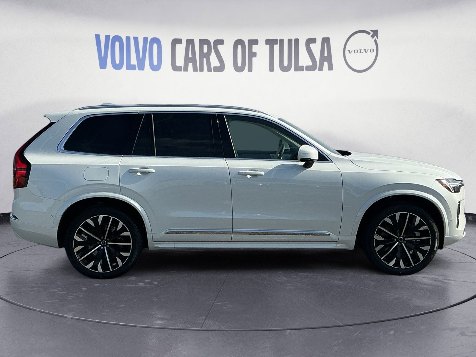 2026 Volvo XC90 Plug-In Hybrid T8 Ultra 6 Passenger