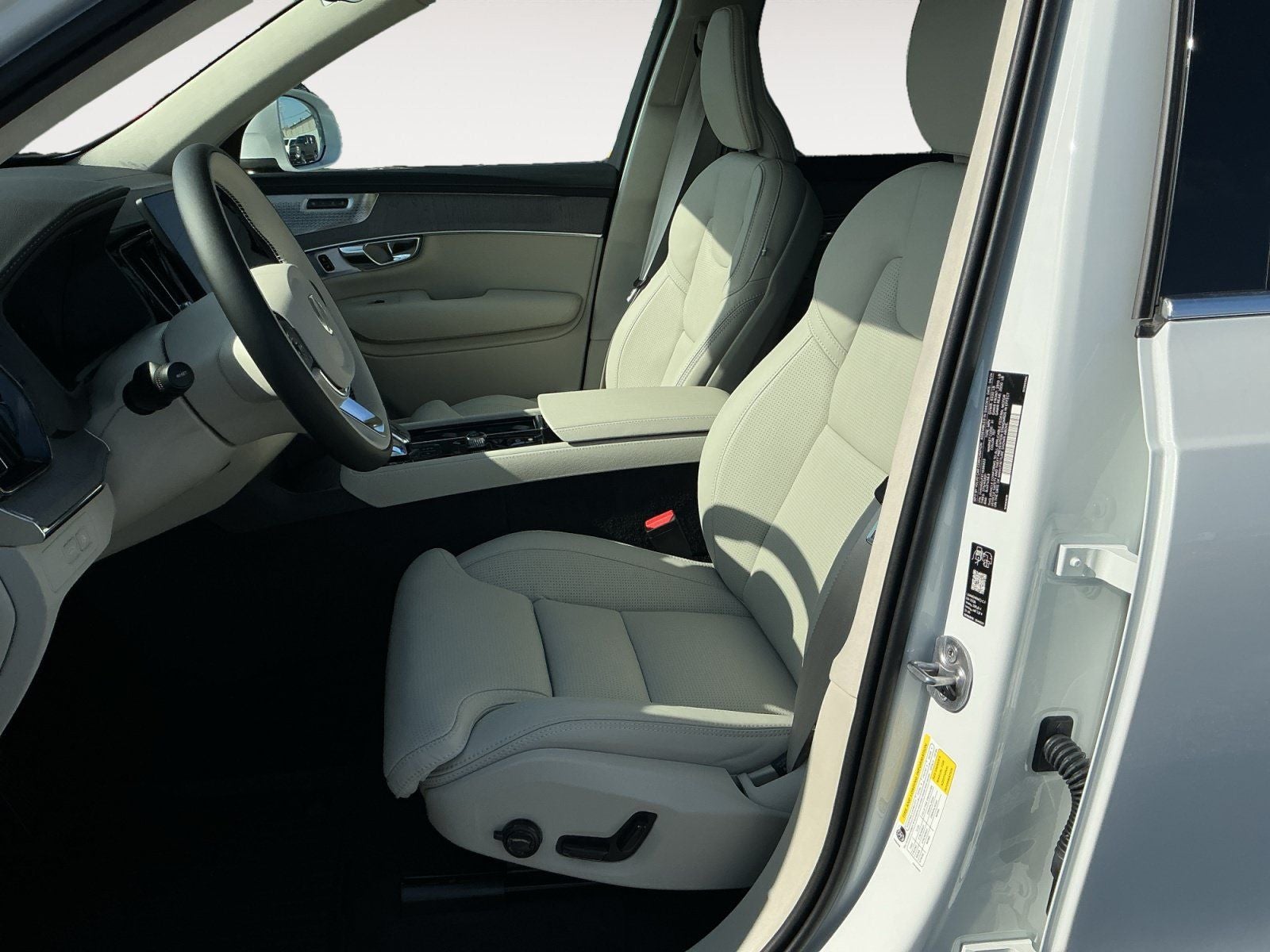 2026 Volvo XC90 Plug-In Hybrid T8 Ultra 6 Passenger