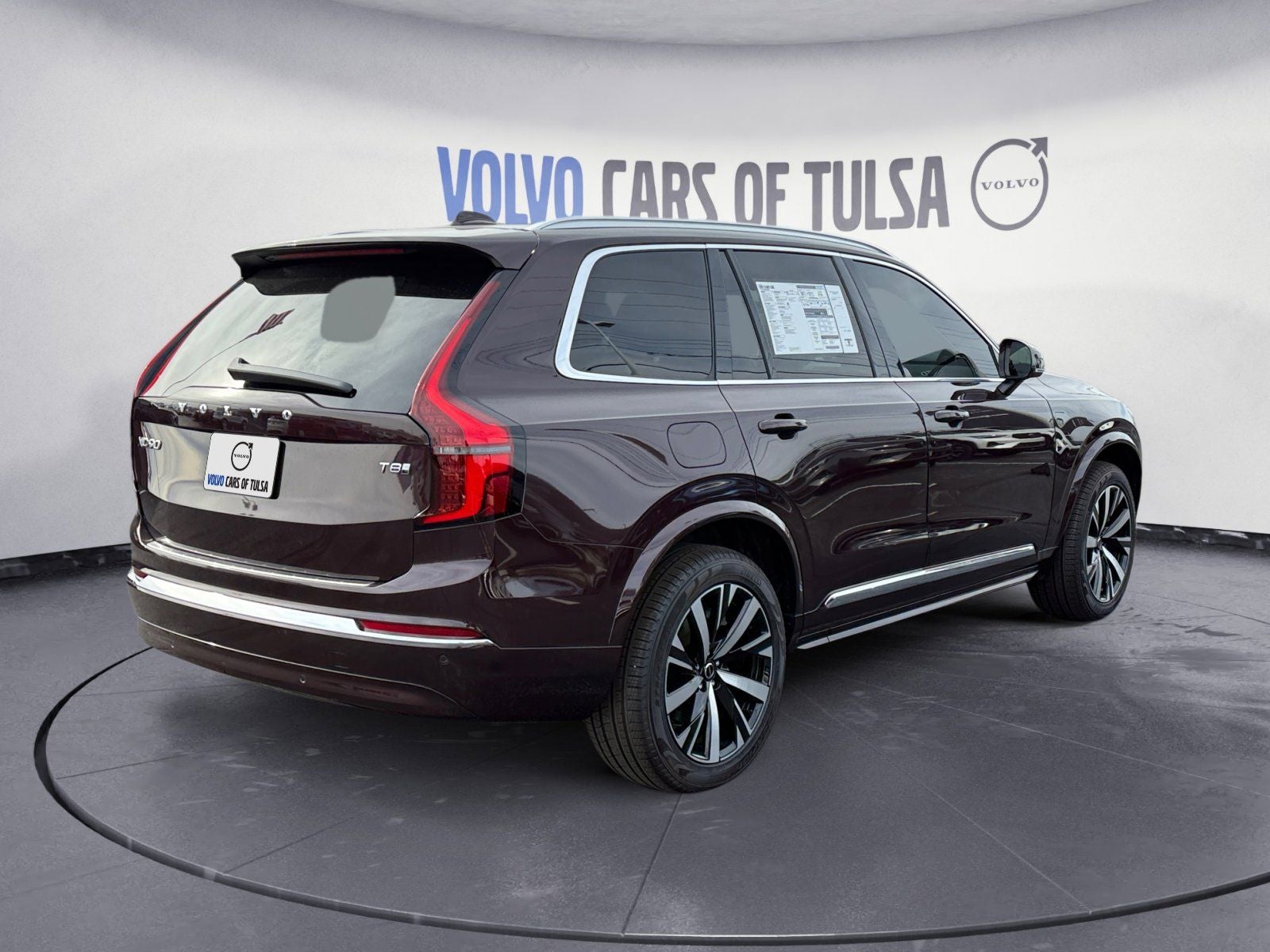 2025 Volvo XC90 Plug-In Hybrid T8 Core 7 Passenger 2025.5