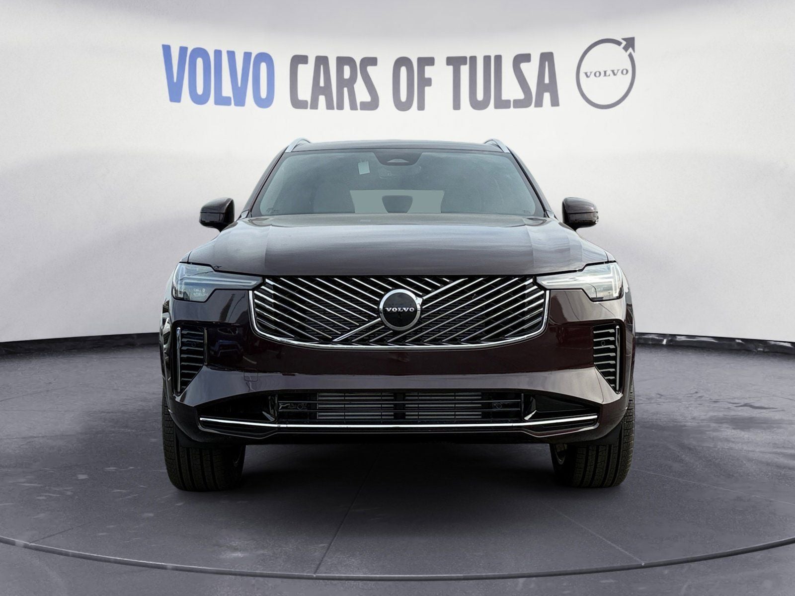 2025 Volvo XC90 Plug-In Hybrid T8 Core 7 Passenger 2025.5