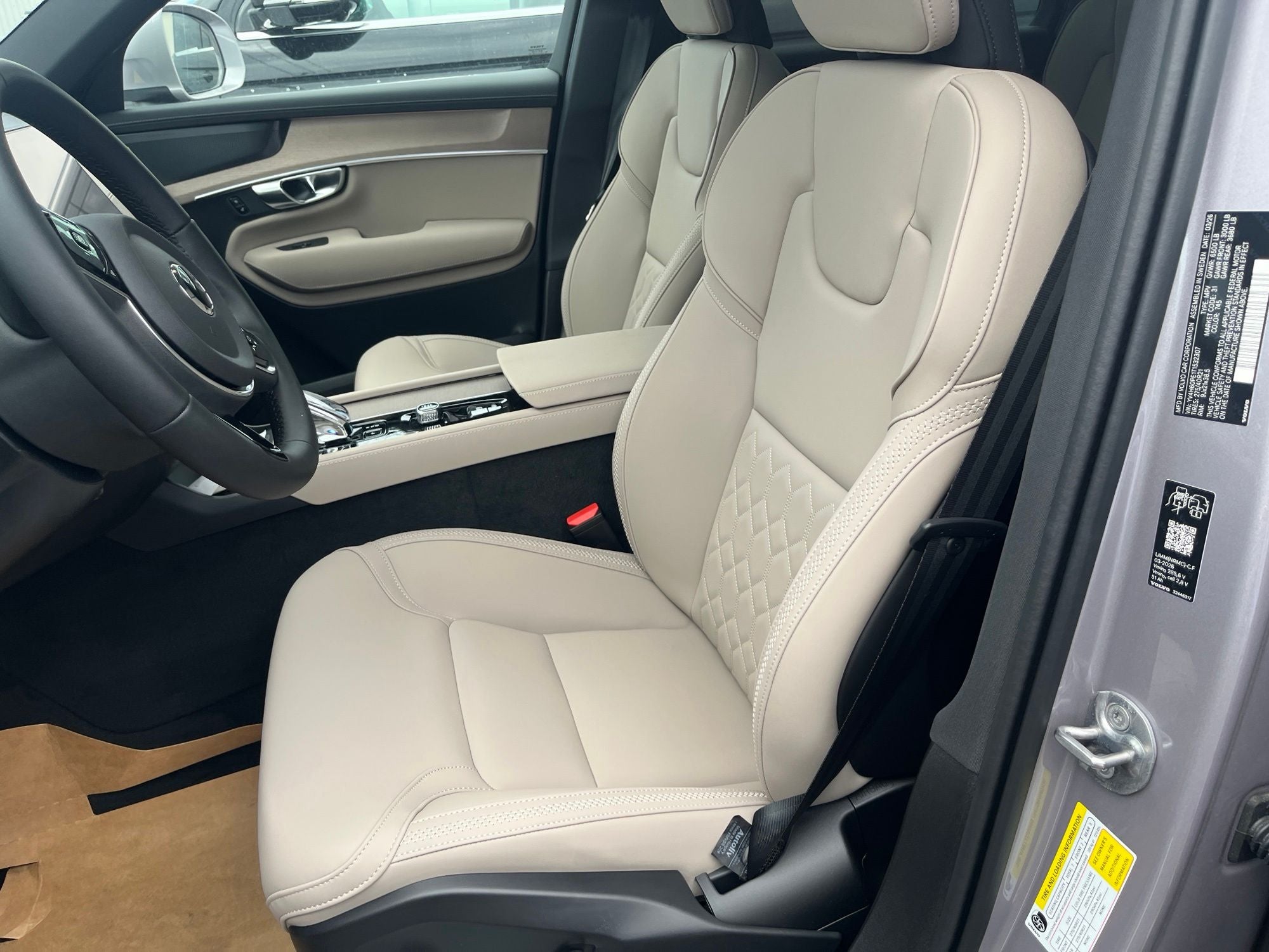 2026 Volvo XC90 Plug-In Hybrid T8 Plus 7 Passenger