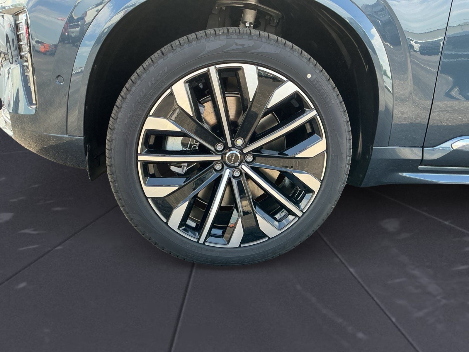 2026 Volvo XC90 Plug-In Hybrid T8 Plus 7 Passenger