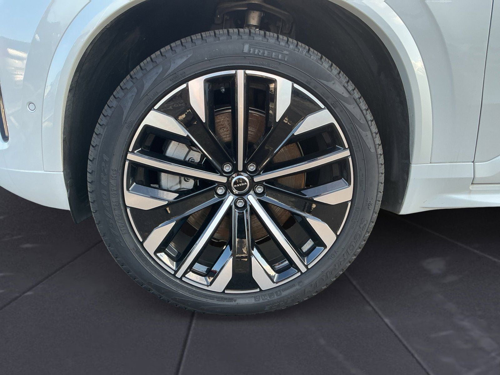 2026 Volvo XC90 Plug-In Hybrid T8 Plus 7 Passenger