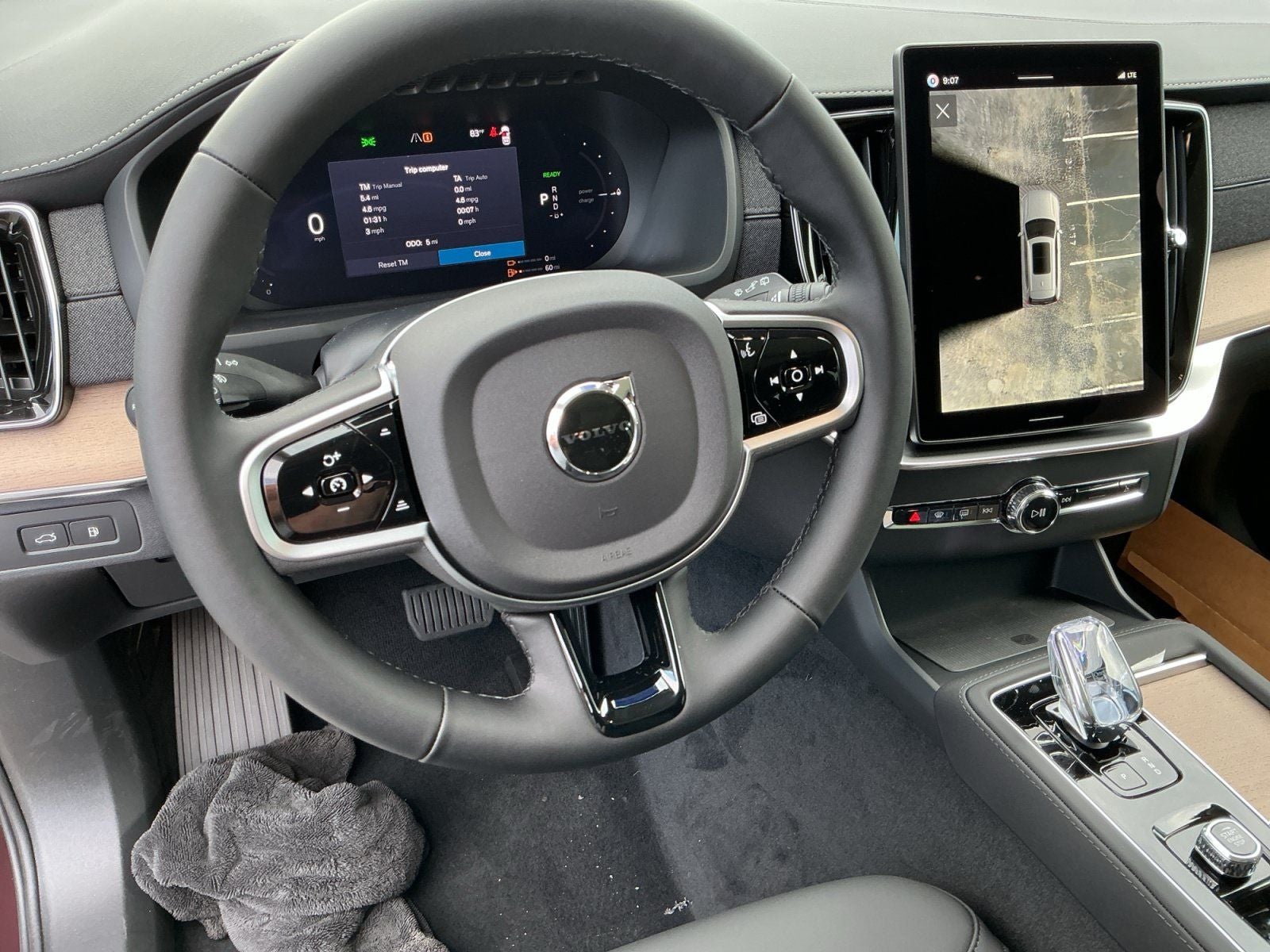 2026 Volvo XC90 Plug-In Hybrid T8 Plus 7 Passenger