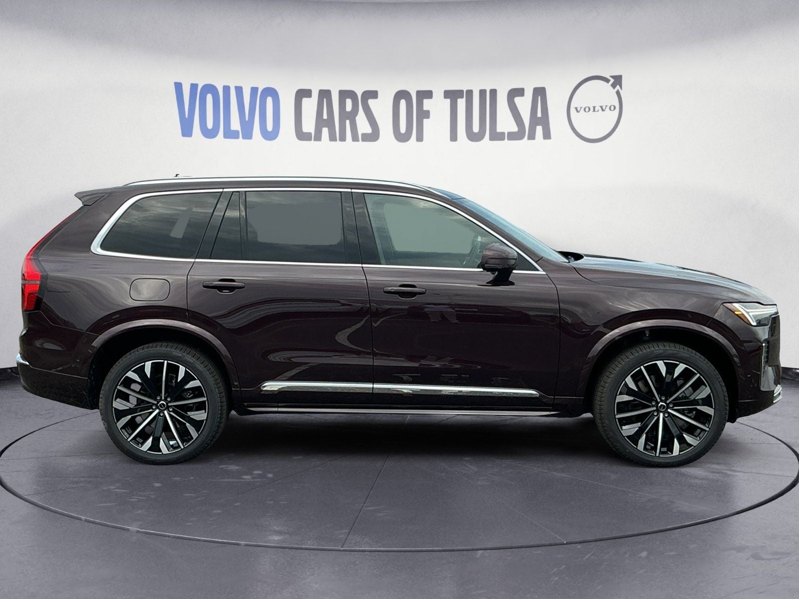 2026 Volvo XC90 Plug-In Hybrid T8 Plus 7 Passenger
