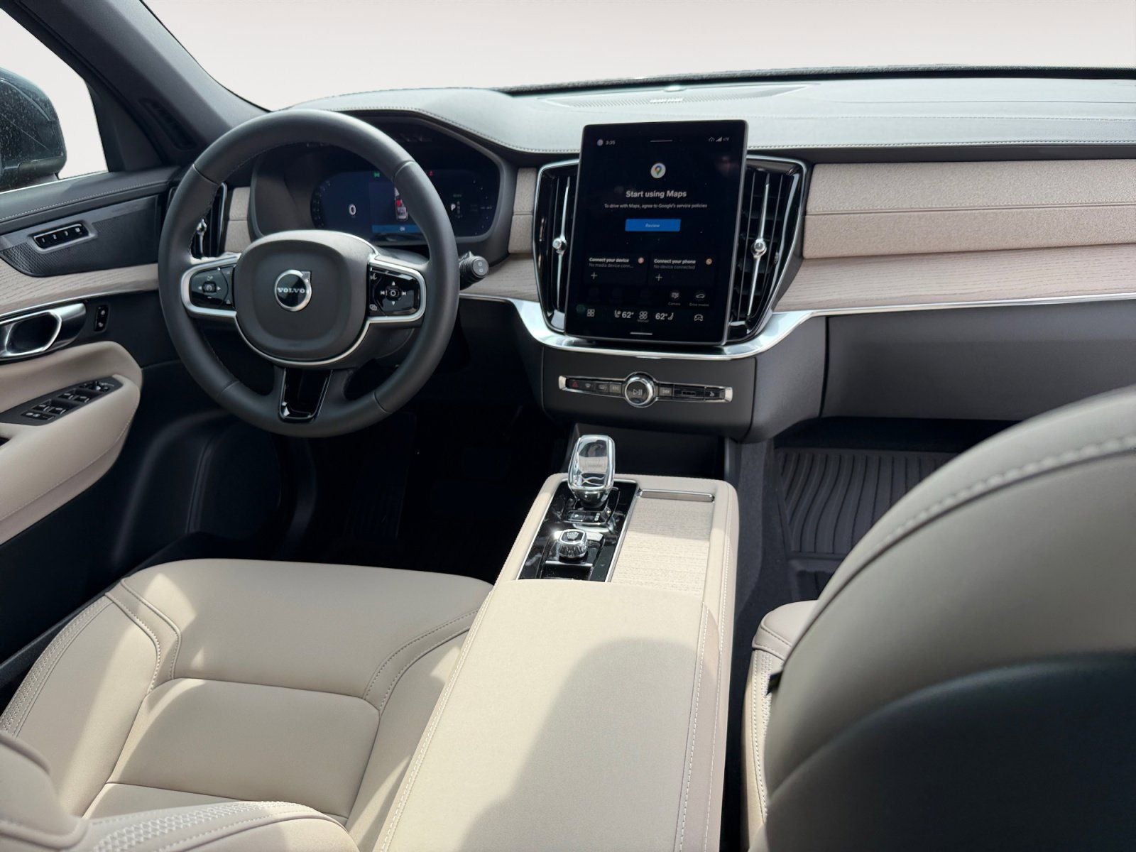 2026 Volvo XC90 Plug-In Hybrid T8 Plus 7 Passenger