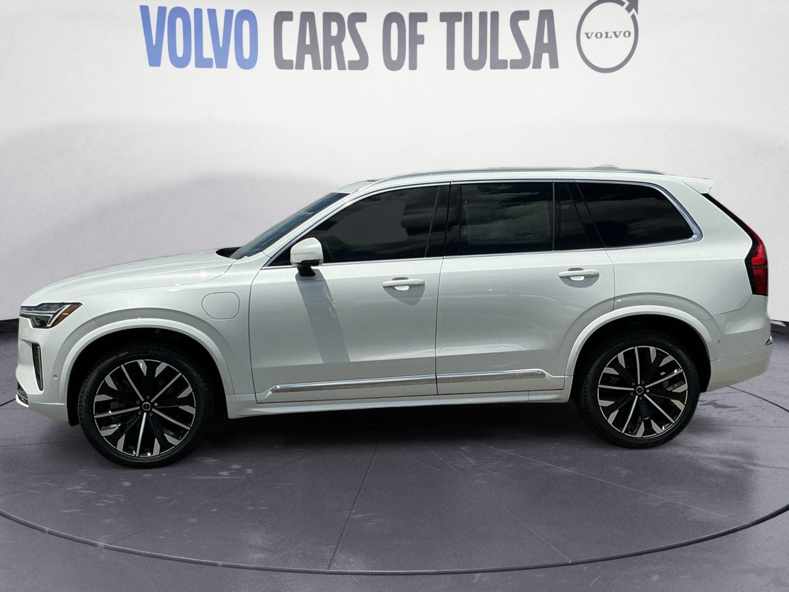 2026 Volvo XC90 Plug-In Hybrid T8 Ultra 7 Passenger