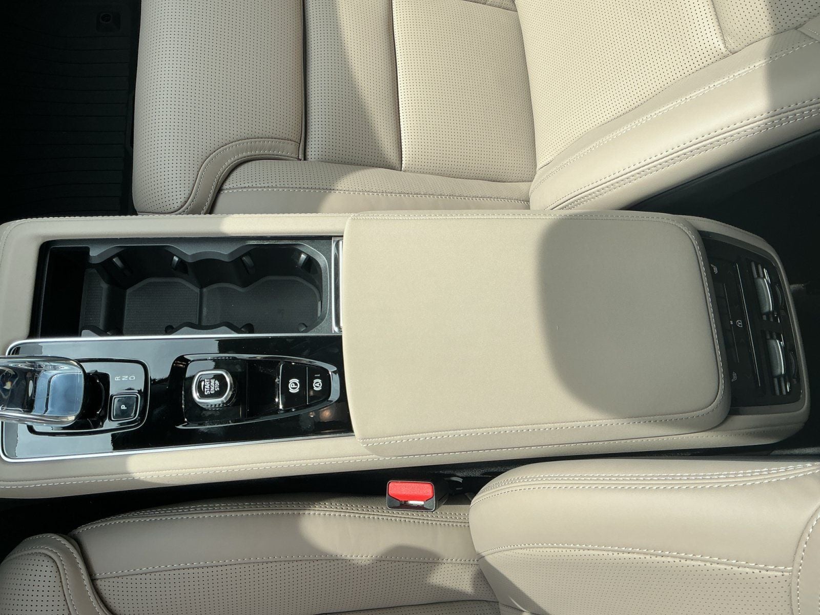 2026 Volvo XC90 Plug-In Hybrid T8 Ultra 7 Passenger