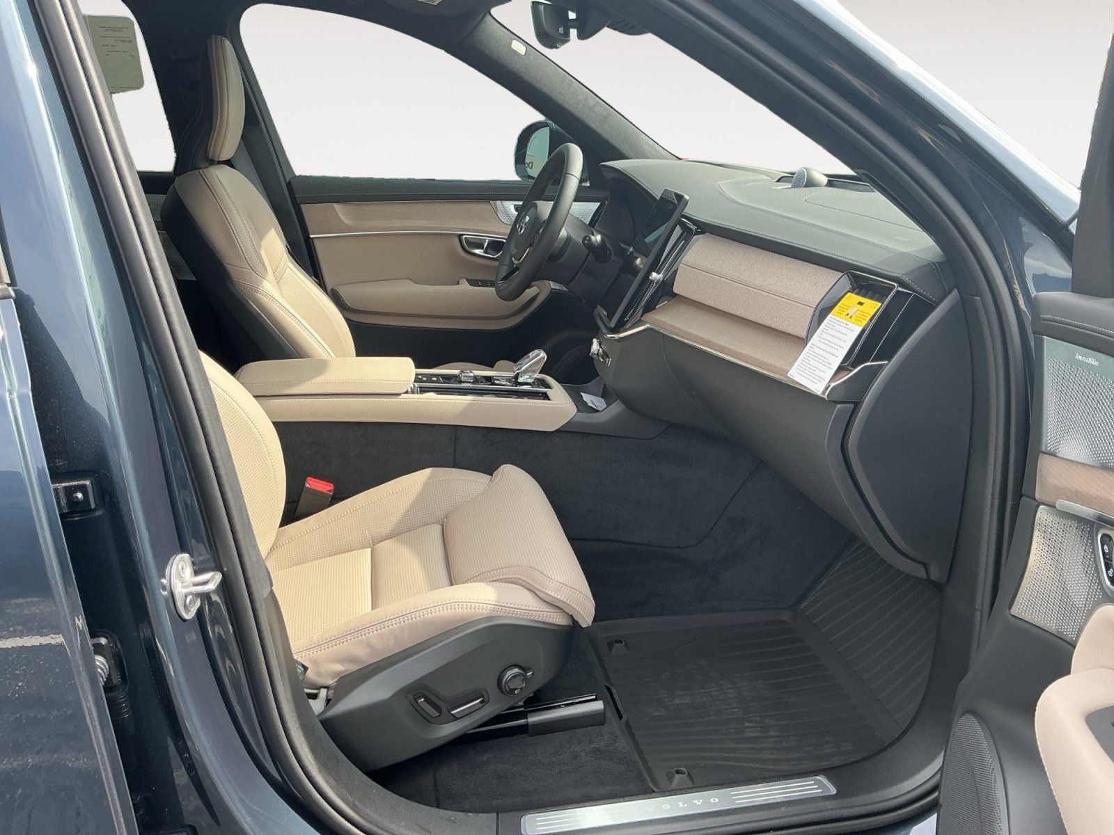 2026 Volvo XC90 Plug-In Hybrid T8 Ultra 7 Passenger