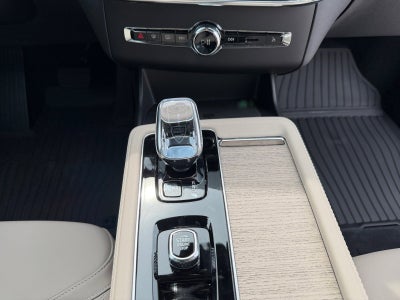 2026 Volvo XC90 Plug-In Hybrid T8 Core