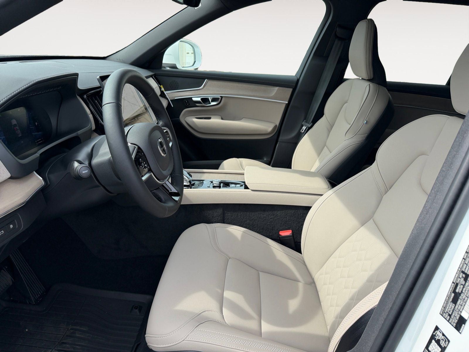 2026 Volvo XC90 Plug-In Hybrid T8 Core