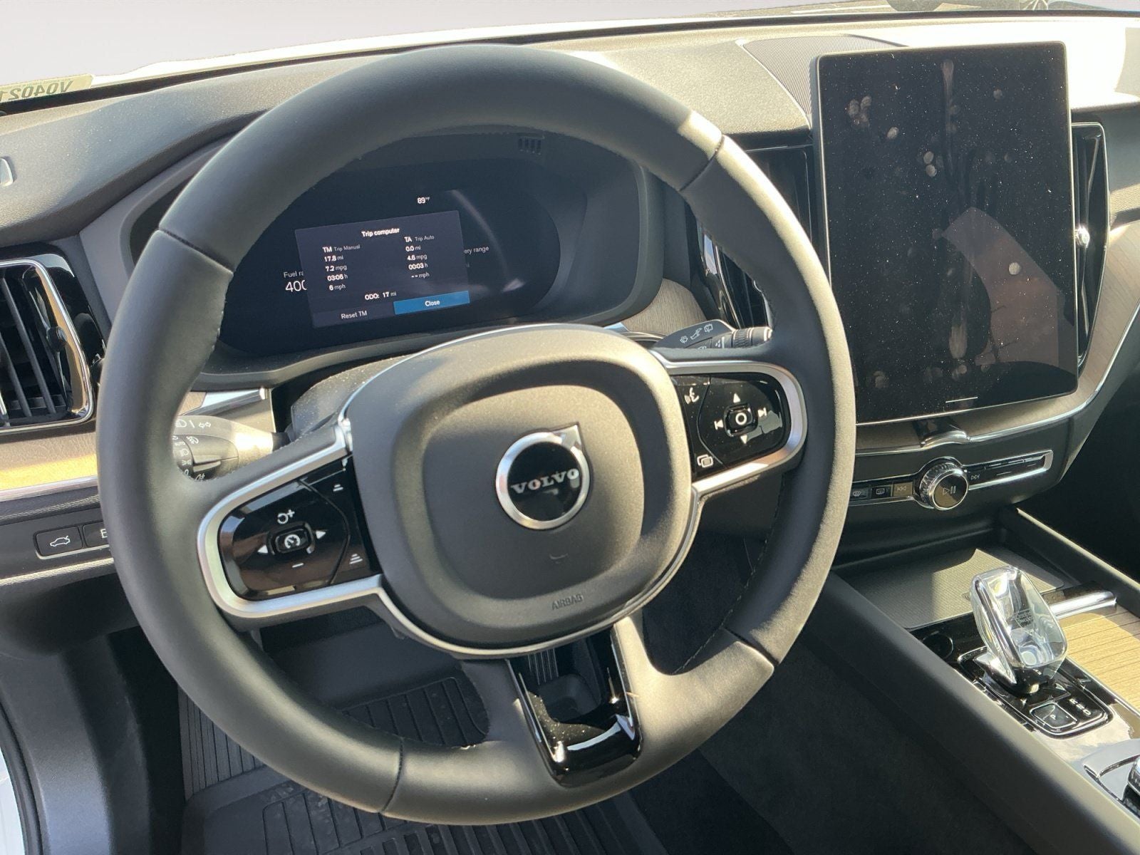 2026 Volvo XC60 Plug-In Hybrid T8 Plus