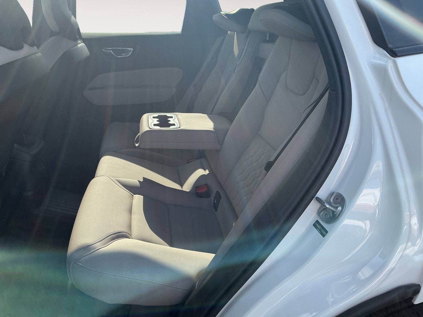 2026 Volvo XC60 Plug-In Hybrid T8 Plus