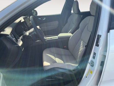 2026 Volvo XC60 Plug-In Hybrid T8 Plus