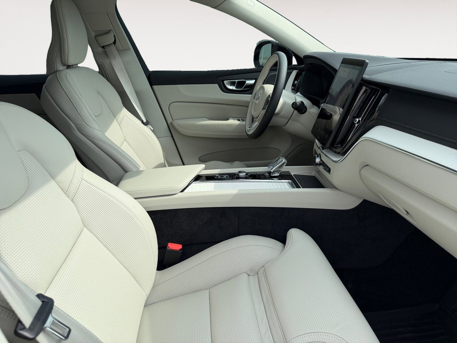 2026 Volvo XC60 Plug-In Hybrid T8 Ultra