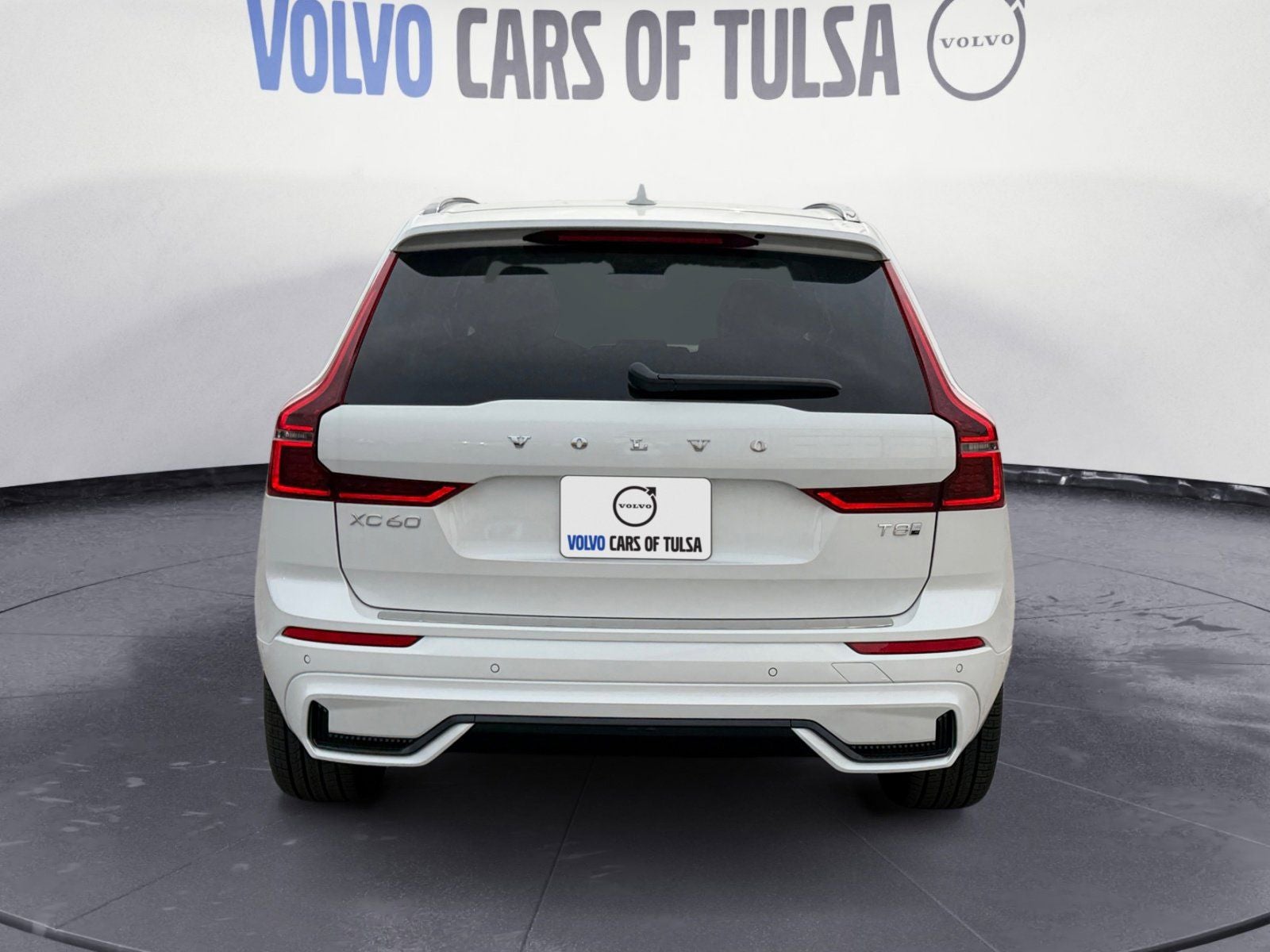 2026 Volvo XC60 Plug-In Hybrid T8 Ultra