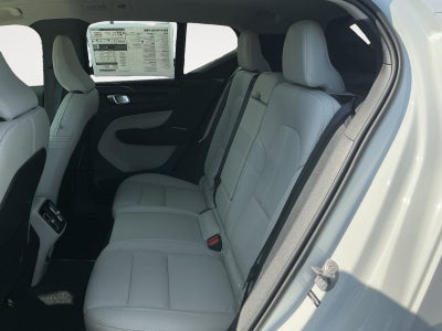 2026 Volvo XC40 B4 Plus